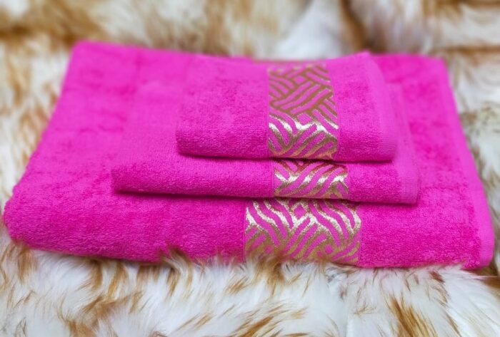 100% EGYPTIAN COTTON TOWELS